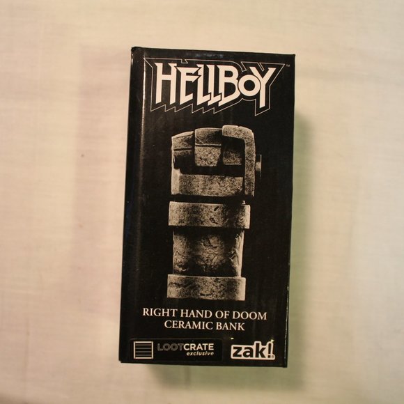 Hellboy ceramic bank right hand of doom ceramic bank loot crate exclusive - Picture 3 of 6